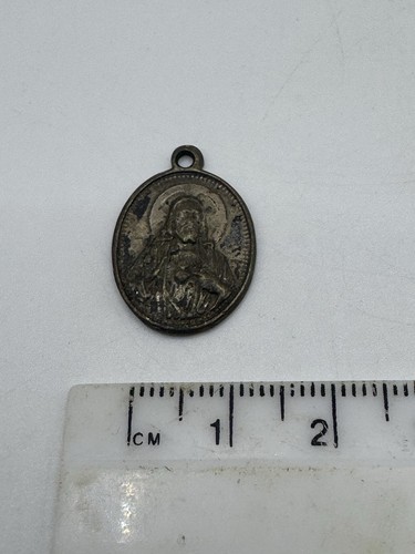 Vintage sacred heart - sacred,