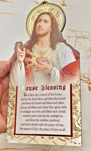 Sacred heart jesus house - heart,